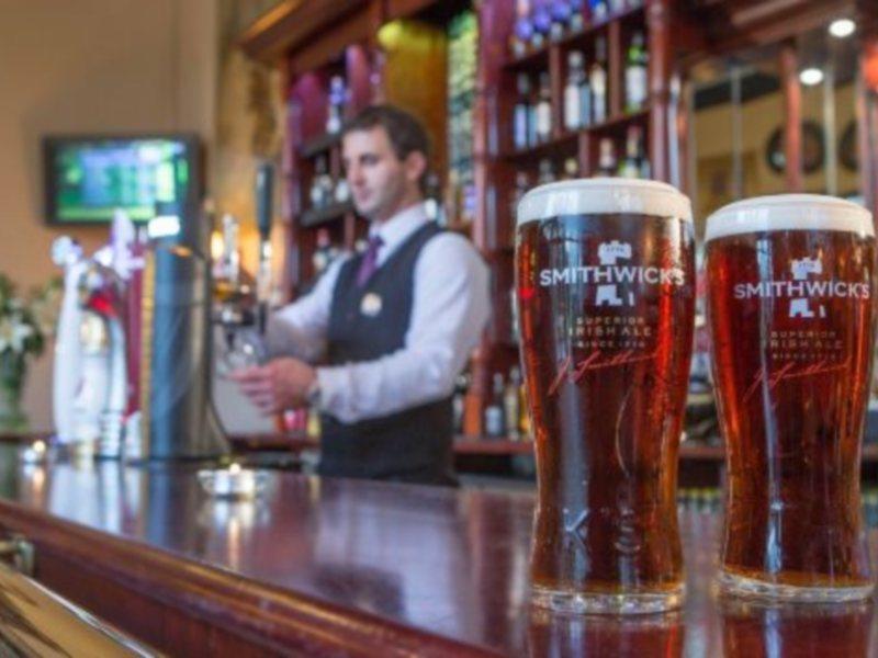 Kilkenny River Court Hotel Eksteriør bilde