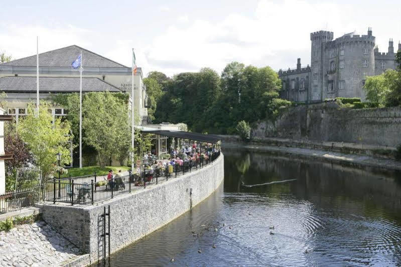 Kilkenny River Court Hotel Eksteriør bilde
