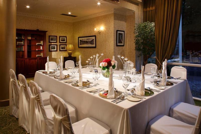 Kilkenny River Court Hotel Eksteriør bilde