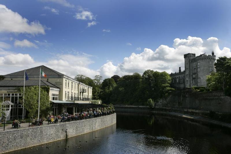 Kilkenny River Court Hotel Eksteriør bilde